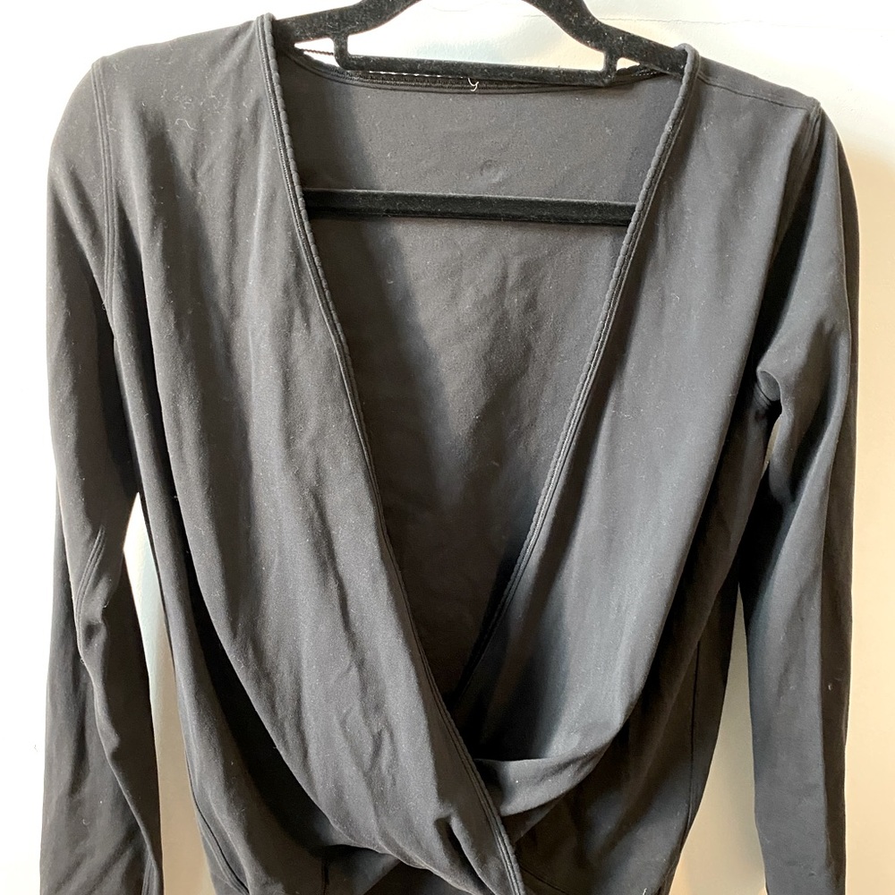 Lululemon cross over long sleeve